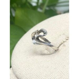Vintage Sterling Silver 925 Modern Abstract Detailed Ring Sz 6.5 Stamped